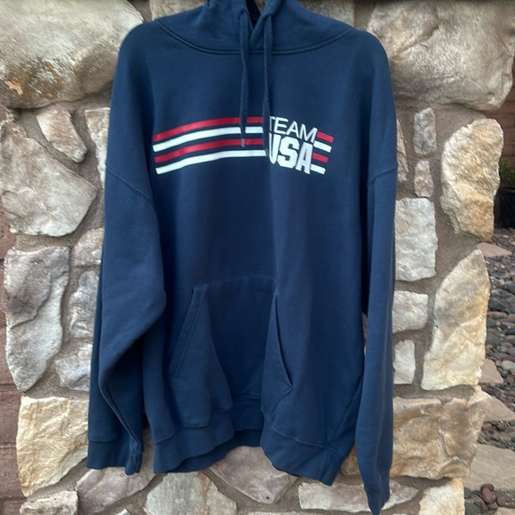Team USA Hoodie Sweatshirt Team Apparel Vintage Navy Blue White Red Size XL - Picture 2 of 10